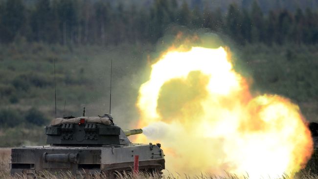 Стрельбы из авиадесантной самоходной противотанковой пушки Спрут-СДМ1 Стрельбы из авиадесантной самоходной противотанковой пушки Спрут-СДМ1
