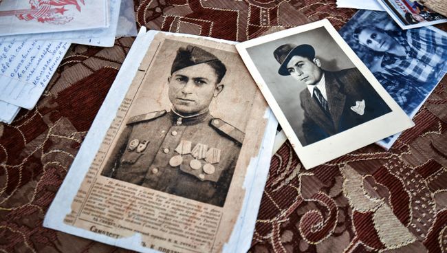 Проводники в мир семейных архивов: волонтеры запускают проект Моя история