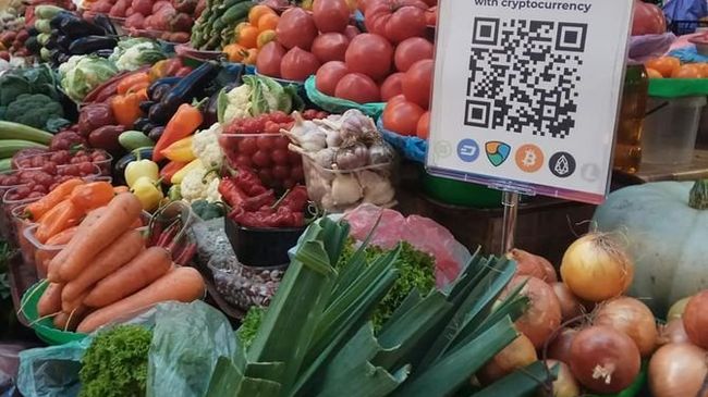 QR-код для оплаты криптовалютой на Бессарабском рынке в Киеве QR-код для оплаты криптовалютой на Бессарабском рынке в Киеве