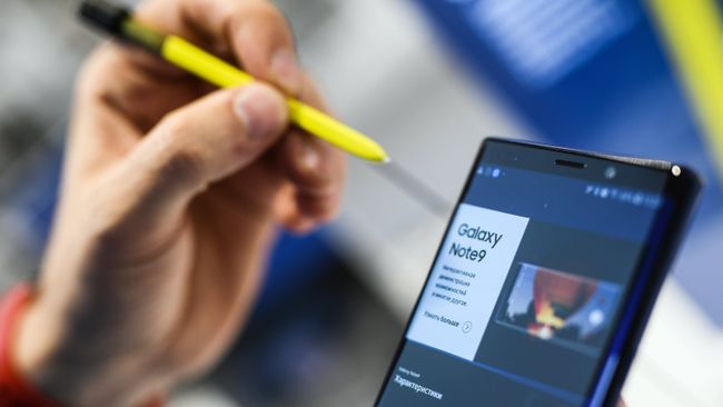 Смартфон Samsung Galaxy Note9. Архивное фото