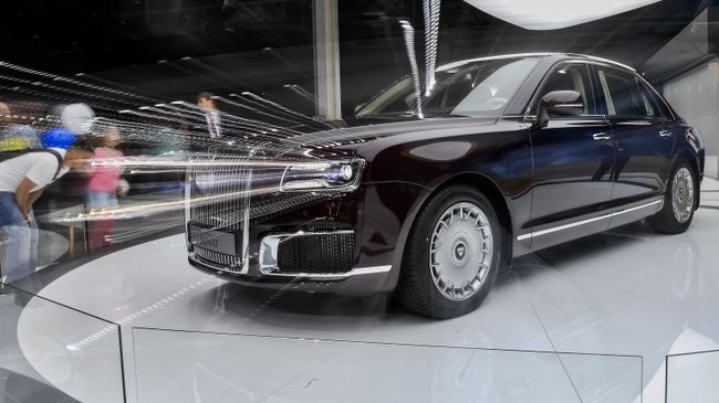 Автомобиль Aurus Senat на Московском международном автомобильном салоне 2018. Архивное фото