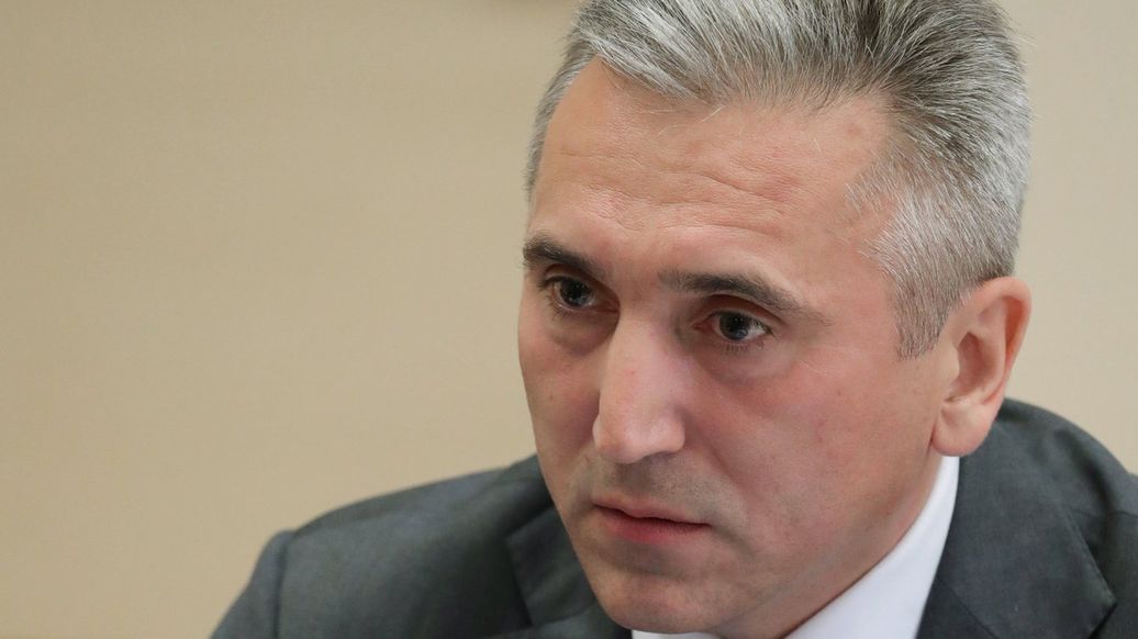Тюменский губернатор отказался от мандата депутата облдумы