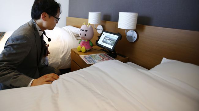 Робот-консьерж Tuly в Henn na Hotel в Японии Робот-консьерж Tuly в Henn na Hotel в Японии