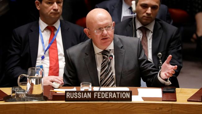 Постпред РФ при ООН Василий Небензя на заседании Совбеза ООН по делу Скрипалей. 6 сентября 2018 Постпред РФ при ООН Василий Небензя на заседании Совбеза ООН по делу Скрипалей. 6 сентября 2018