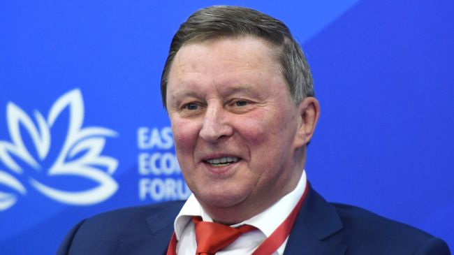 Специальный представитель президента РФ по вопросам природоохранной деятельности, экологии и транспорта Сергей Иванов на IV Восточном экономическом форуме Специальный представитель президента РФ по вопросам природоохранной деятельности, экологии и транспорта Сергей Иванов на IV Восточном экономическом форуме