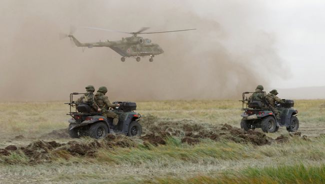 Основной этап военных маневров вооруженных сил Восток-2018 на полигоне Цугол в Забайкальском крае. Архивное фото Основной этап военных маневров вооруженных сил Восток-2018 на полигоне Цугол в Забайкальском крае. Архивное фото