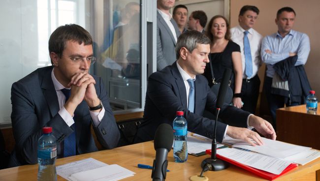 Министр инфраструктуры Украины Владимир Омелян на судебном заседании по рассмотрению ходатайства об избрании меры пресечения. 14 сентября 2018 Министр инфраструктуры Украины Владимир Омелян на судебном заседании по рассмотрению ходатайства об избрании меры пресечения. 14 сентября 2018