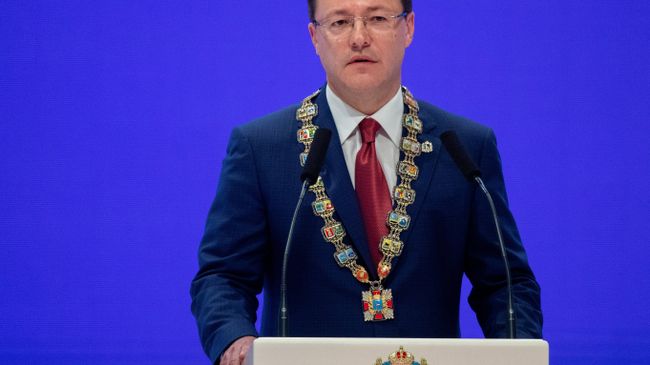 Губернатор Самарской области Дмитрий Азаров на торжественной церемонии инаугурации в Самарском академическом театре оперы и балета. 17 сентября 2018 Губернатор Самарской области Дмитрий Азаров на торжественной церемонии инаугурации в Самарском академическом театре оперы и балета. 17 сентября 2018