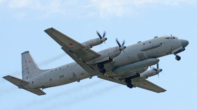 Самолет Ил-20. Архивное фото Самолет Ил-20. Архивное фото