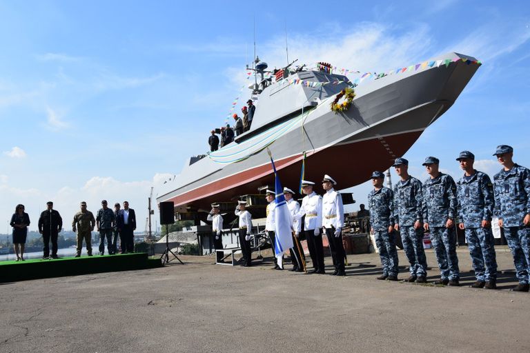 Спуск на воду катера Кентавр ВМС Украины 