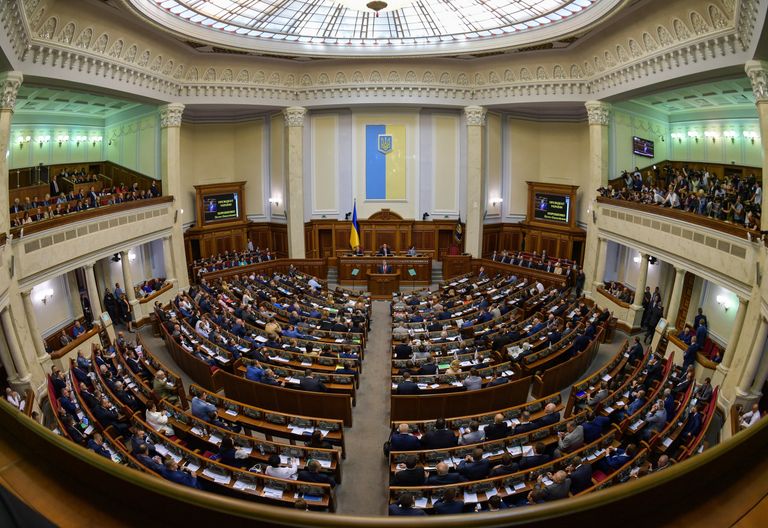 Президент Украины Петр Порошенко выступает на заседании Верховной рады Украины. 20 сентября 2018 Президент Украины Петр Порошенко выступает на заседании Верховной рады Украины. 20 сентября 2018