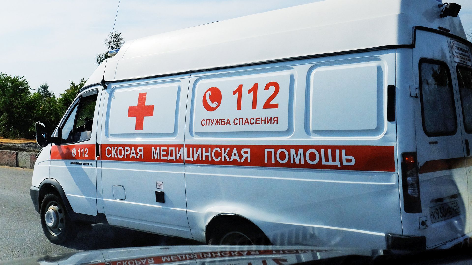Автомобиль скорой медицинской помощи на дороге Автомобиль скорой медицинской помощи на дороге - РИА Новости, 1920, 02.08.2026