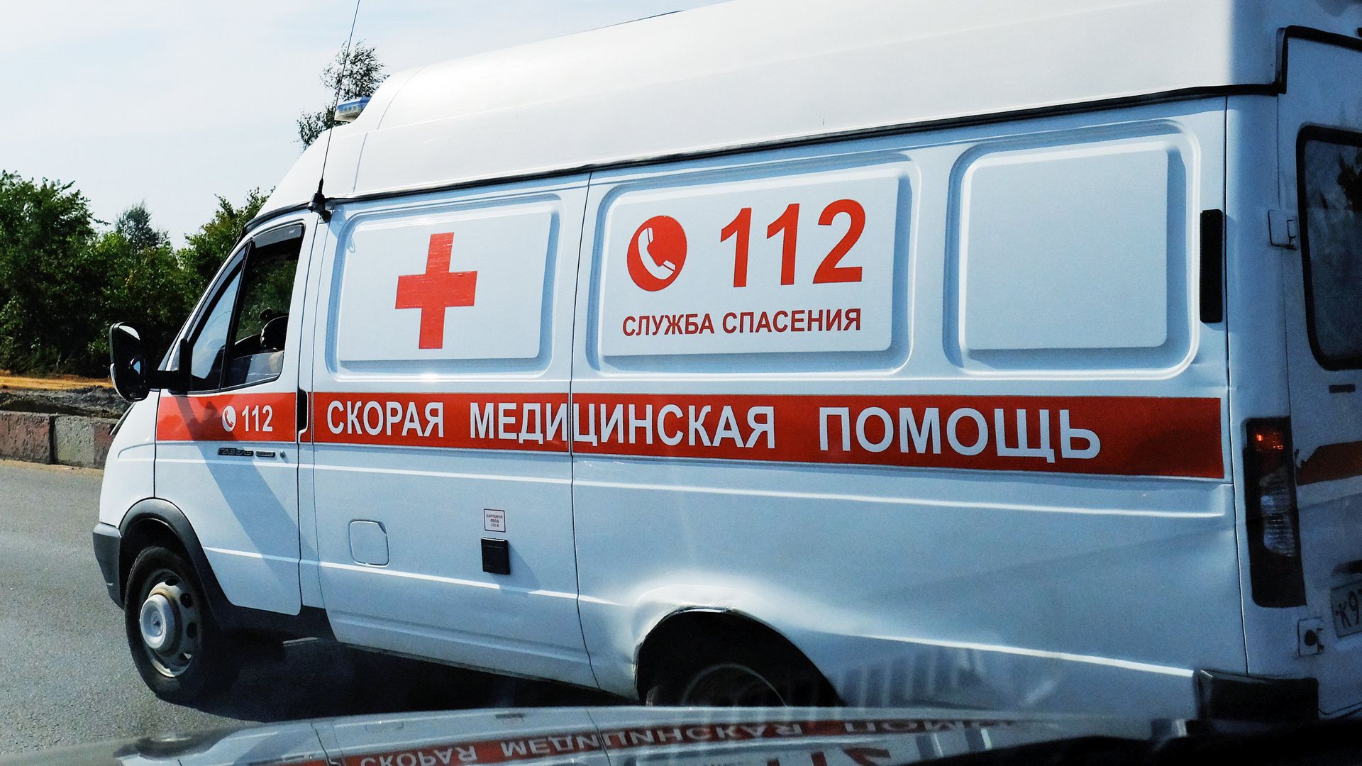 Автомобиль скорой медицинской помощи на дороге Автомобиль скорой медицинской помощи на дороге - РИА Новости, 1920, 02.08.2026