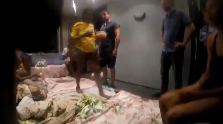 Рейд на нигерийский бордель в ЮВАО Рейд на нигерийский бордель в ЮВАО