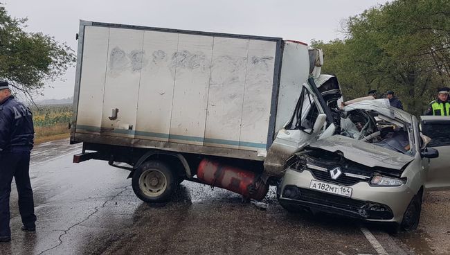 На месте ДТП вблизи города Балаково Саратовской области. 24 сентября 2018 На месте ДТП вблизи города Балаково Саратовской области. 24 сентября 2018