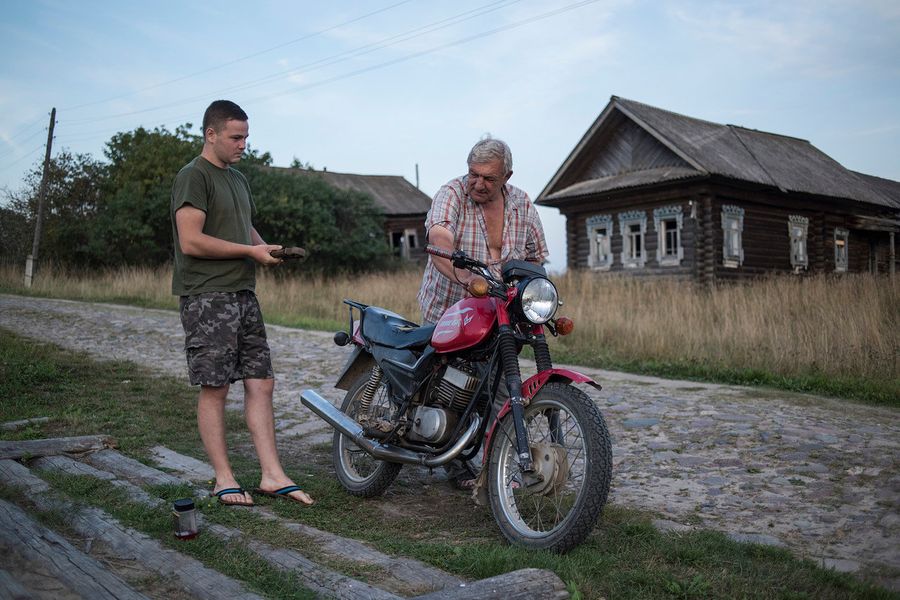 Молодежь в Тимошино приезжает только на каникулы