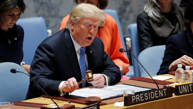 Президент США Дональд Трамп Президент США Дональд Трамп