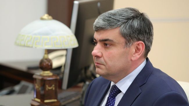 Казбек Коков во время встречи с президентом РФ Владимиром Путиным. 26 сентября 2018 Казбек Коков во время встречи с президентом РФ Владимиром Путиным. 26 сентября 2018
