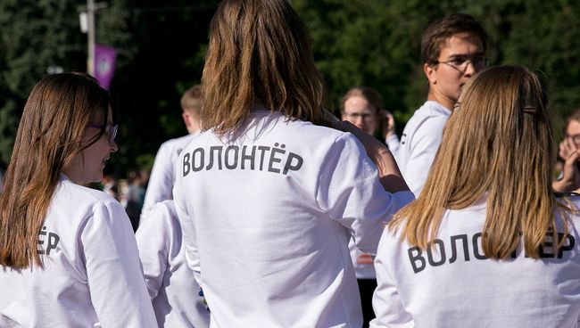 Волонтеры. Архивное фото