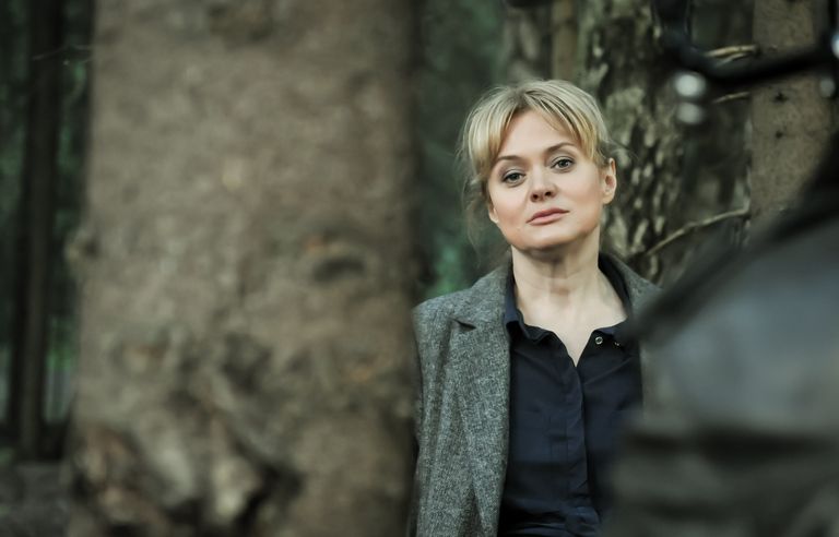 Кадр из сериала Обычная женщина Кадр из сериала Обычная женщина