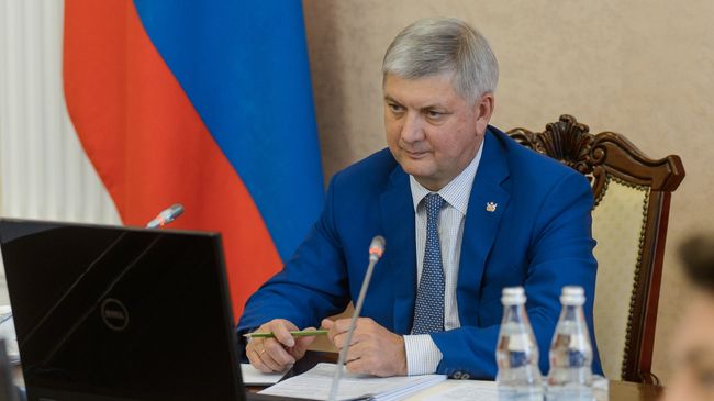 Глава Воронежской области Александр Гусев Глава Воронежской области Александр Гусев