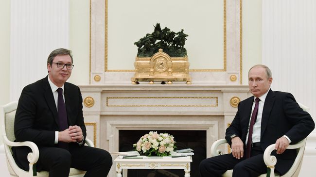 Президент РФ Владимир Путин и президент Сербии Александр Вучич во время встречи в Москве. 2 октября 2018 Президент РФ Владимир Путин и президент Сербии Александр Вучич во время встречи в Москве. 2 октября 2018