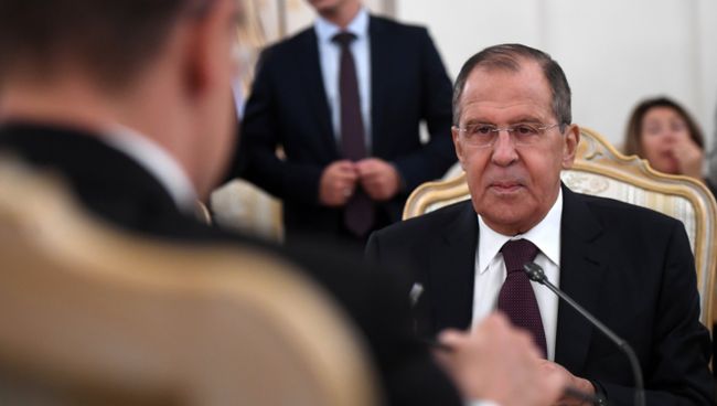МИД РФ Сергей Лавров во время встречи с главой МИД Венгрии Петером Сийярто в Доме приемов МИД России. 3 октября 2018 МИД РФ Сергей Лавров во время встречи с главой МИД Венгрии Петером Сийярто в Доме приемов МИД России. 3 октября 2018