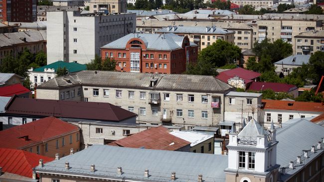 Вид на Курган с гостиничного комплекса Воробьевы горы. Архивное фото Вид на Курган с гостиничного комплекса Воробьевы горы. Архивное фото