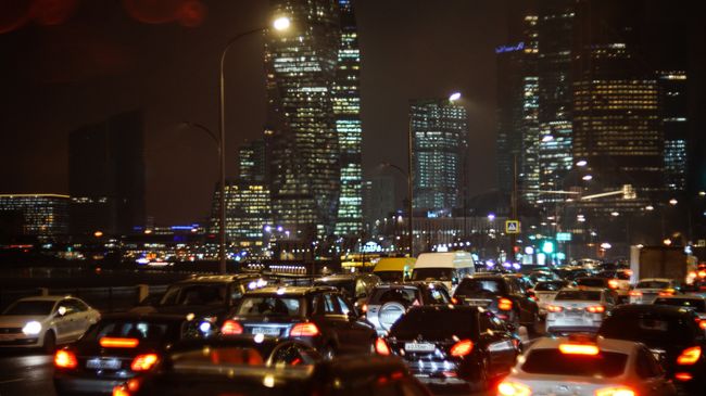 Автомобильное движение в Москве Автомобильное движение в Москве