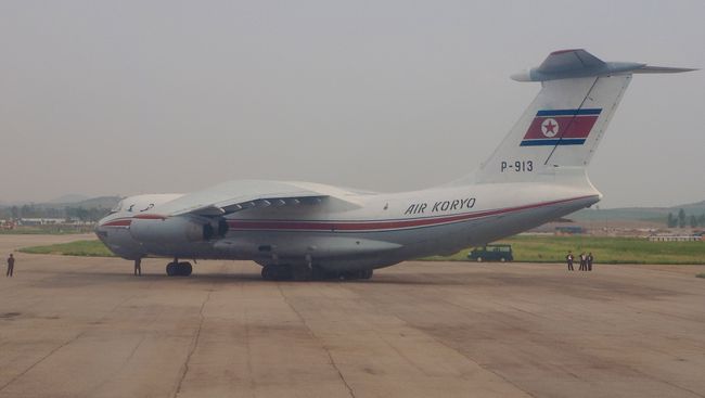 Самолет Ил-76 северокорейской авиакомпании Air Koryo в Пхеньяне. Архивное фото Самолет Ил-76 северокорейской авиакомпании Air Koryo в Пхеньяне. Архивное фото