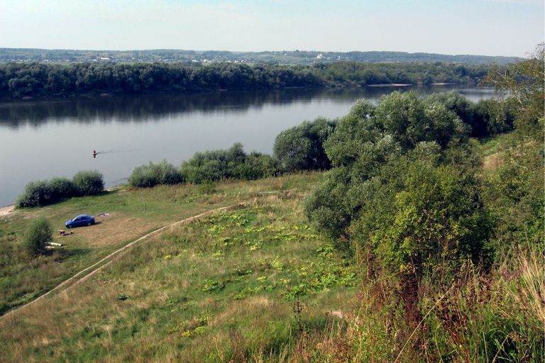 Вид с бывшего городского вала Ростиславля Вид с бывшего городского вала Ростиславля