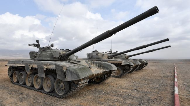 Танки Т-72 на командно-штабных учениях коллективных сил ОДКБ Взаимодействие-2018. 11 октября 2018 Танки Т-72 на командно-штабных учениях коллективных сил ОДКБ Взаимодействие-2018. 11 октября 2018