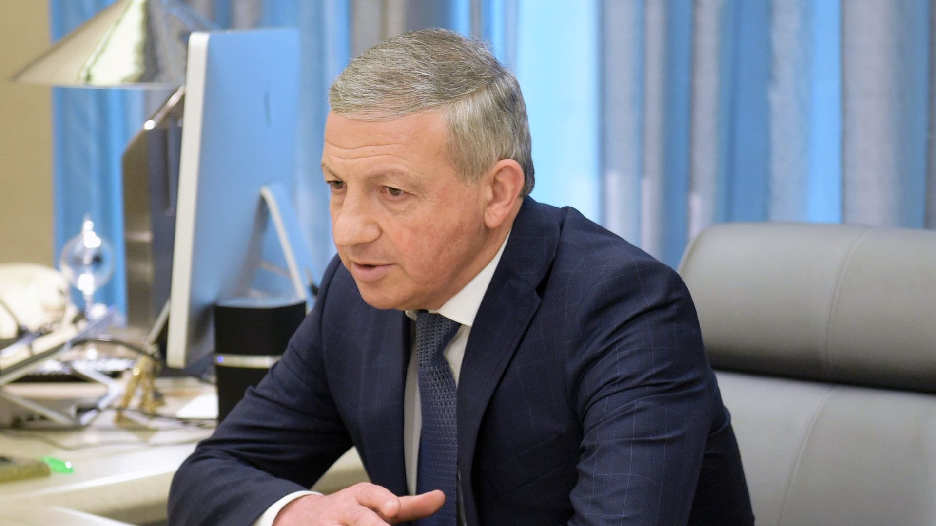 Временно исполняющий обязанности главы Республики Северная Осетия - Алания Вячеслав Битаров. 14 апреля 2016  - РИА Новости, 1920