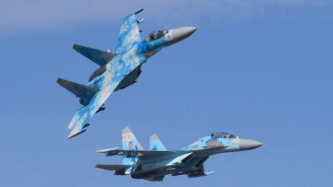 Истребители Су-27 ВВС Украины. Архивное фото Истребители Су-27 ВВС Украины. Архивное фото