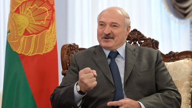 Президент Республики Беларусь Александр Лукашенко во время встречи с президентом РФ Владимиром Путиным в Могилеве. 12 октября 2018 Президент Республики Беларусь Александр Лукашенко во время встречи с президентом РФ Владимиром Путиным в Могилеве. 12 октября 2018