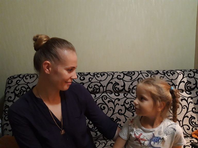 Юля родилась в Белоруссии, но имеет российское гражданство