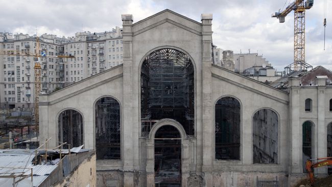 Реконструкция исторического здания ГЭС-2 под Академию современного искусства в Москве