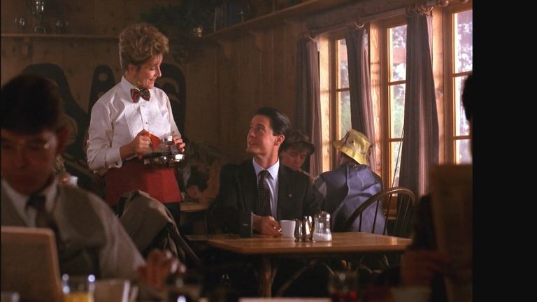 Кадр из сериала Твин Пикс Кадр из сериала Твин Пикс