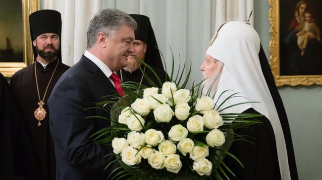 Президент Украины Петр Порошенко и Филарет Президент Украины Петр Порошенко и Филарет
