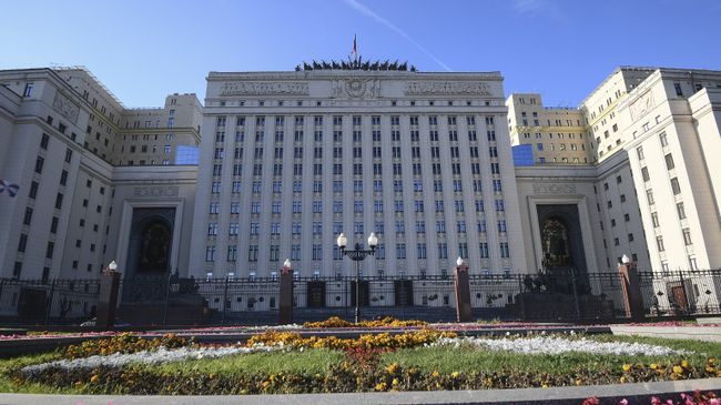 Здание министерства обороны России. Архивное фото Здание министерства обороны России. Архивное фото