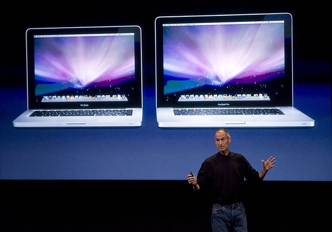 Компания Apple представила новые ноутбуки элитной линии Macintosh Компания Apple представила новые ноутбуки элитной линии Macintosh