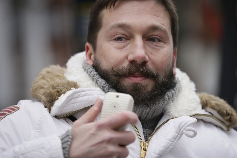 Евгений Чичваркин во время пикета перед зданием российского посольства в Лондоне Евгений Чичваркин во время пикета перед зданием российского посольства в Лондоне