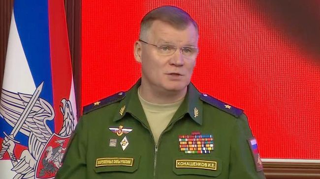 Официальный представитель Министерства обороны Российской Федерации генерал-майор Игорь Конашенков во время брифинга о процессе мирного урегулирования в Сирии Официальный представитель Министерства обороны Российской Федерации генерал-майор Игорь Конашенков во время брифинга о процессе мирного урегулирования в Сирии