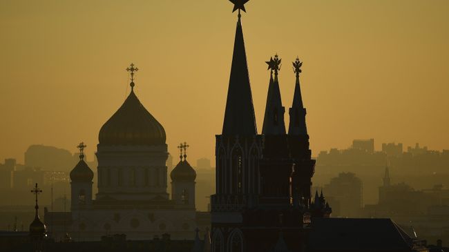 Вид на Храм Христа Спасителя Вид на Храм Христа Спасителя
