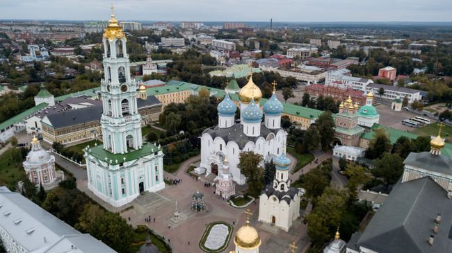 Троице-Сергиева лавра в городе Сергиев Посад Московской области Троице-Сергиева лавра в городе Сергиев Посад Московской области