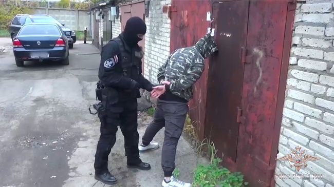 Задержание члена преступного сообщества за распространение наркотиков в 20 субъектах Российской Федерации. 8 ноября 2018 Задержание члена преступного сообщества за распространение наркотиков в 20 субъектах Российской Федерации. 8 ноября 2018