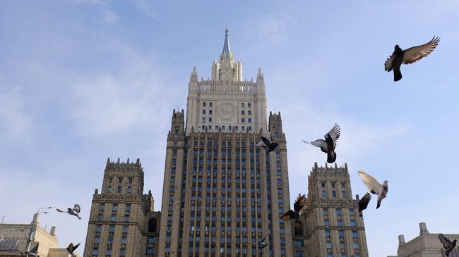 Здание министерства иностранных дел РФ Здание министерства иностранных дел РФ