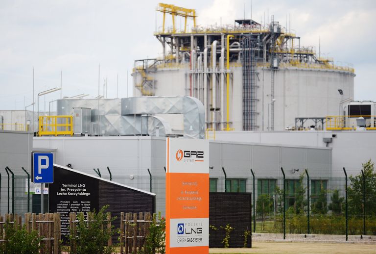 Газовый терминал в Свиноуйсьце Газовый терминал в Свиноуйсьце