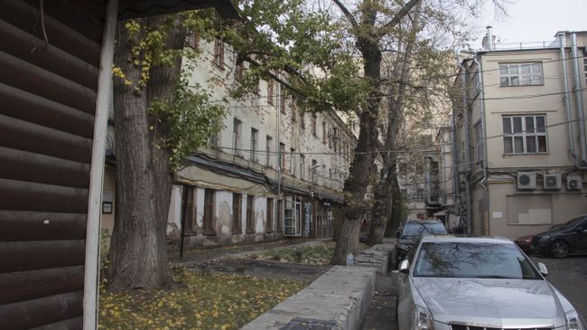 На задворках Старого Арбата На задворках Старого Арбата
