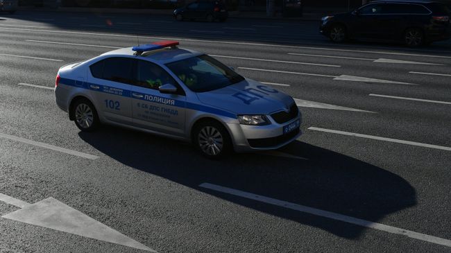 Автомобиль полиции 